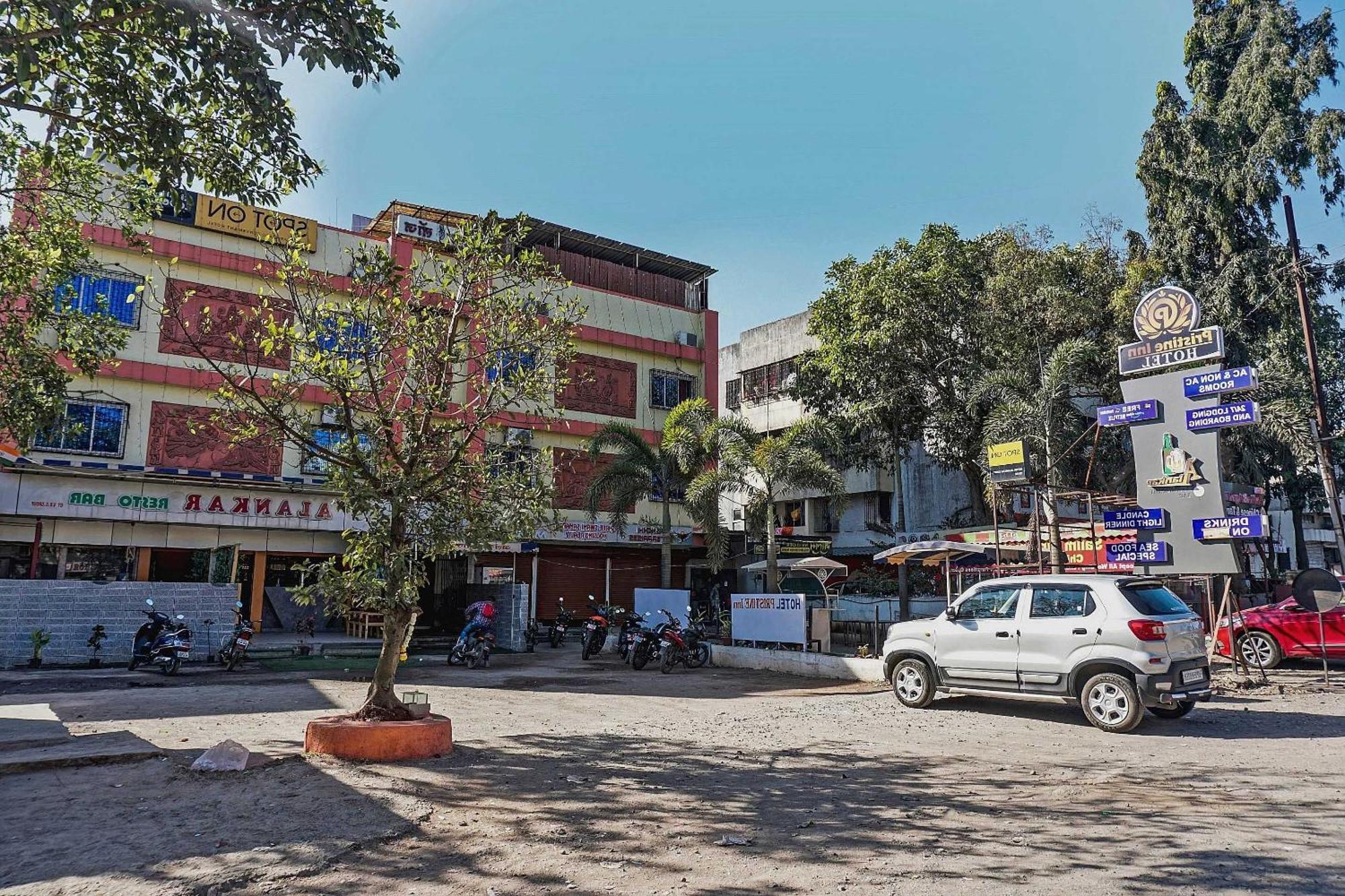 Hotel Collection O Shreya Talegaon Dabhade Exterior foto